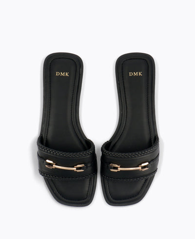 Jaena Flat Sandals - Black
