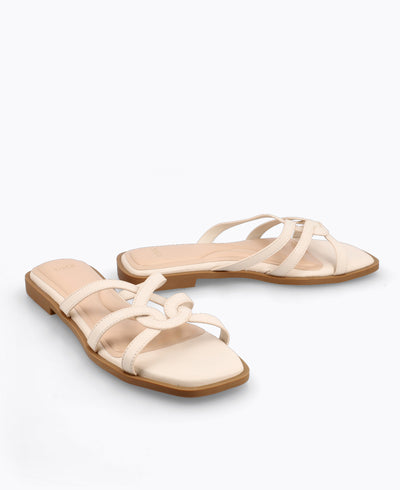 Xenia Flat Sandals - Beige