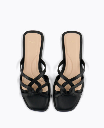 Xenia Flat Sandals - Black