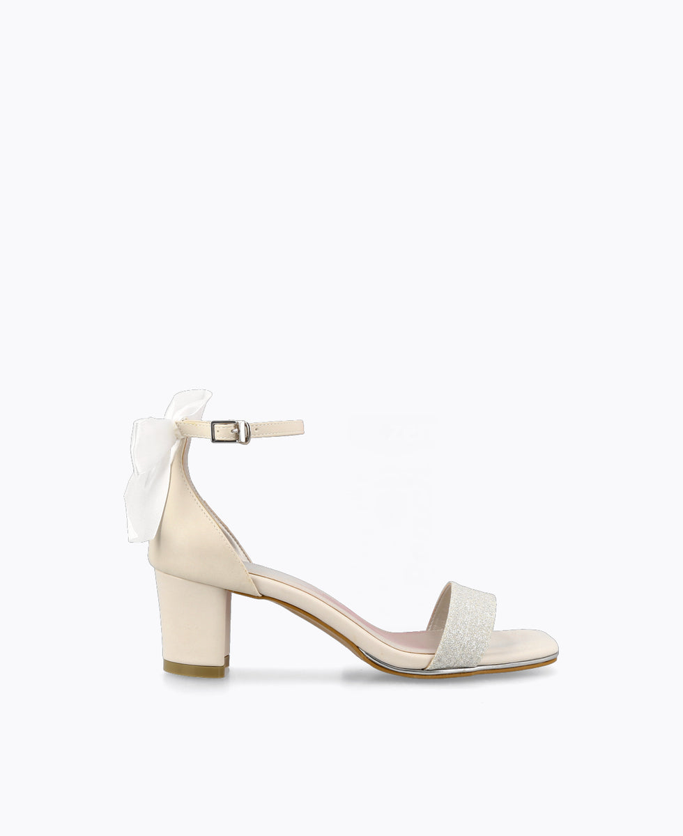 Sophia Bow Heel Sandals Silver – DMK