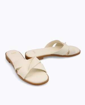 Molly Flat Sandals - Beige