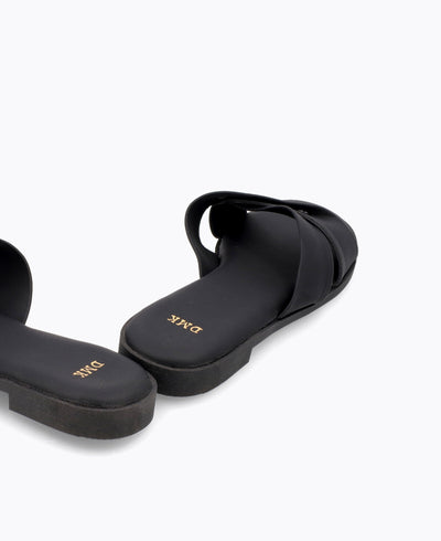 Molly Flat Sandals - Black