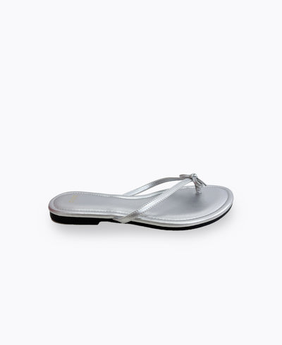 Mio Bow Flat Sandals - Silver