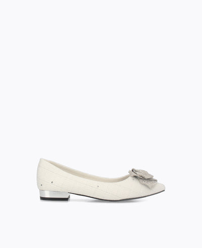 Nora Flat Pumps - White