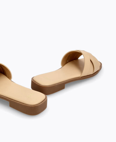 Whitney Flat Sandals - Nude