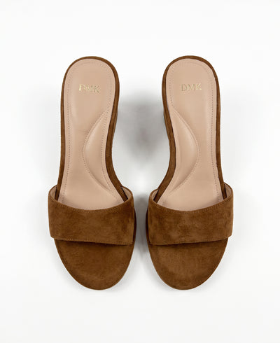 Nyla Heel Sandals - Almond