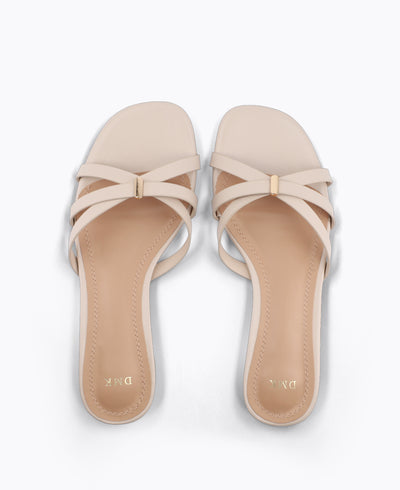 Trissa Flat Sandals Beige