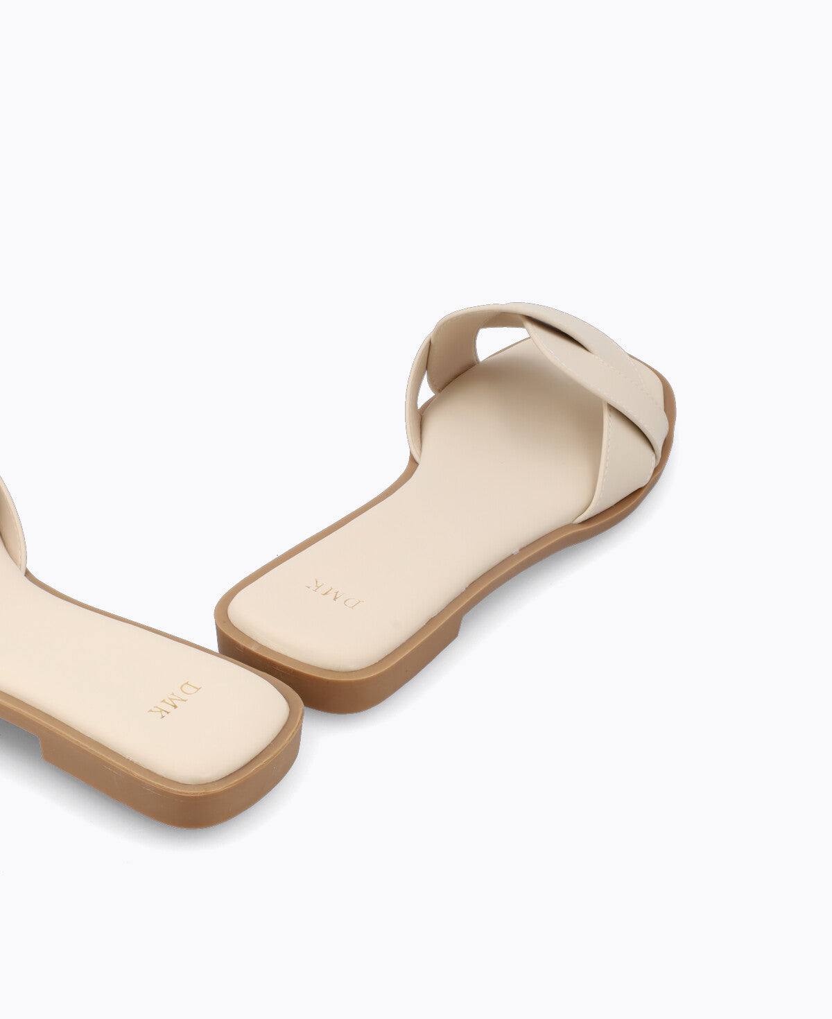 Darla Flat Sandals - Beige