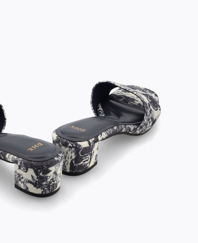 Juni Heel Sandals - Navy