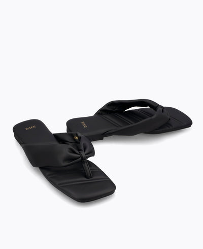 Reiko Flat Sandals - Black