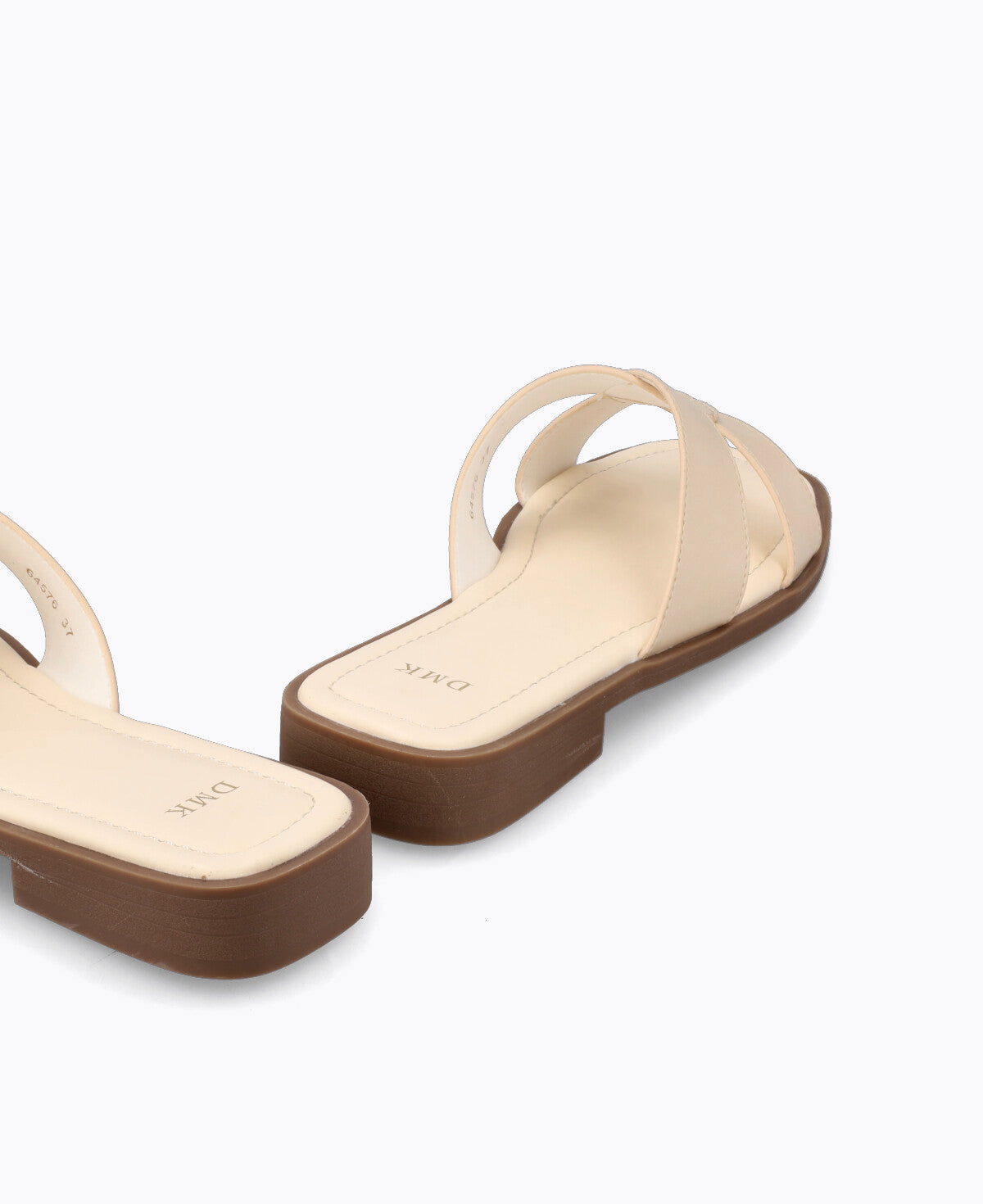 Billie Flat Sandals - Beige