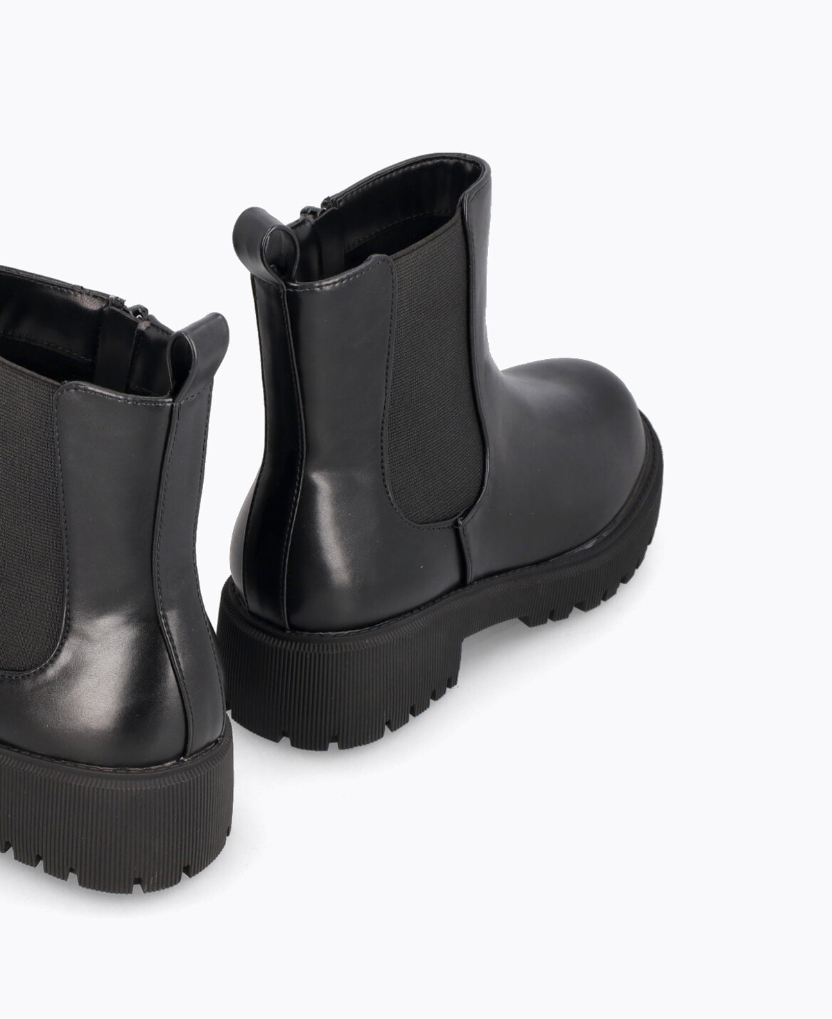 Kaiza Chelsea Boots - Black