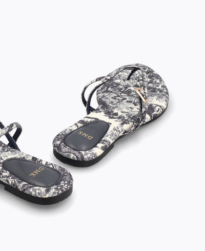 Mallory Strappy Flat Sandals - Multi