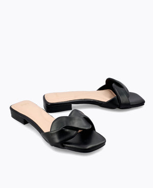 Merah Flat Sandals - Black