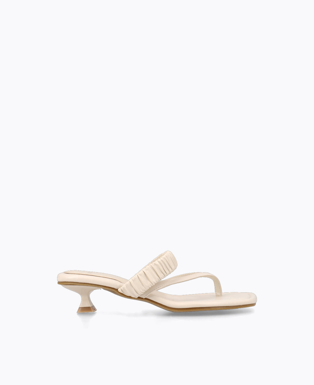 Novara Thong Heel Sandals Beige – DMK - Main Image