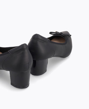 26062_Black