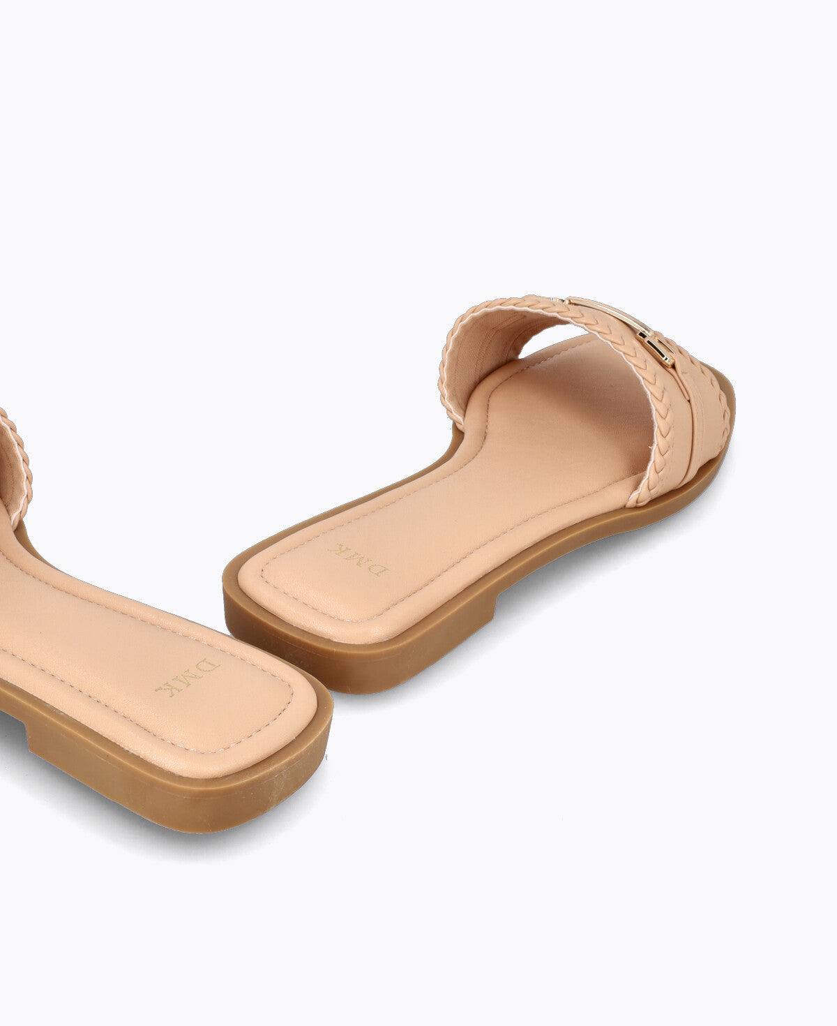 Jaena Flat Sandals - Almond