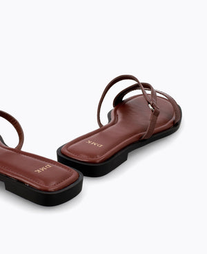 Bonnie Flat Sandals - Brown